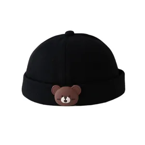 Bonnet Miki noir classique pour enfants avec patch ours sur tissu en toile de haute qualité