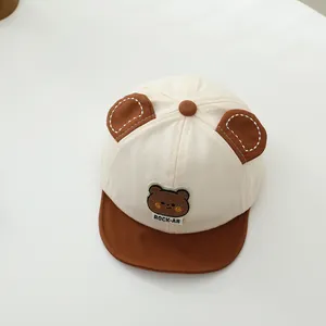 Süße Panda Baby Baseballkappe in Creme und Braun mit Bärenohren für Kleinkinder