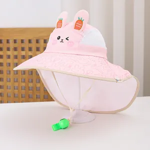 Cappello sole bimba rosa con orecchie di coniglio 3D, tesa larga, mesh e fischietto sicurezza