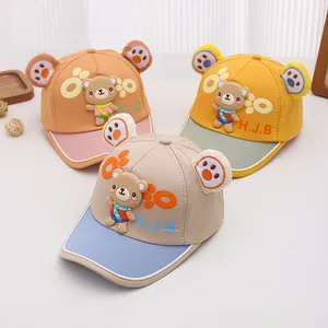 Casquette de Baseball pour Enfants Été Protection Solaire Chapeau à Visière pour Garçons Filles Respirant en Maille de Coton Avec Oreilles d'Ours de Dessin Animé et Impression de Lettres