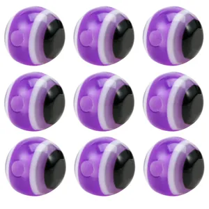 Vue macro de perles mauvais œil en résine violette de 8mm pour la création de bijoux
