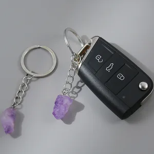 Schlüsselanhänger aus natürlichem Amethyst-Rohstein mit silbernem Metallring für Autoschlüssel