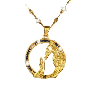 Collana con ciondolo principessa e drago in rame dorato con dettagli in zirconi intarsiati