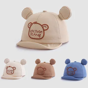 Simpatico Cappellino da Baseball per Neonati Con Tesa Morbida e Orecchie da Orso 3D Lettere Ricamate Protezione Solare per Bambini