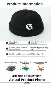 Detail view of cotton-polyester kids miki hat with white G embroidery and size specs