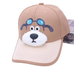 Casquette de baseball enfant avec broderie chien 3D et design bicolore kaki et crème