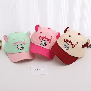 Casquettes de baseball mignonnes pour enfants avec oreilles de chat en trois couleurs
