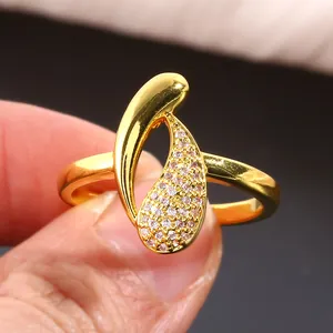 Luxury Copper Infinity Water Drop Ring For Women Gold Silver Plated Zirconia Inlaid Elegant Minimalist Design Finger Ring Jewelry