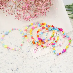 Ciondoli colorati per cellulare con perle a cuore, stella e lettere LOVE set