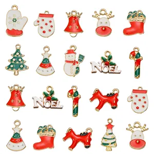 Sortierte Weihnachts-Emaille-Anhänger aus Legierung mit Weihnachtsbaum- und Rentier-Motiven