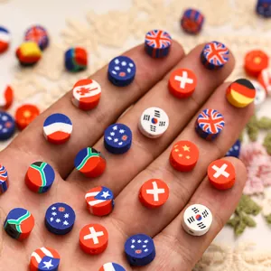 Perles colorées en pâte polymère DIY avec divers motifs de drapeaux nationaux