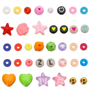 Kit de perles DIY colorées avec étoiles de mer et cœurs pour création de bijoux main