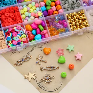 Kit de création de bijoux DIY avec 24 compartiments, perles d'argile et breloques