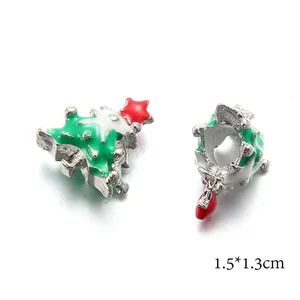 Dettaglio di ciondoli albero di Natale in smalto per gioielli fai-da-te, 1.5x1.3cm