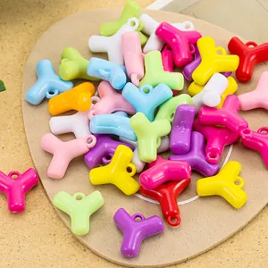 Bunte Y-förmige Harzanhänger in Macaron-Farben für DIY-Schmuck und Schlüsselanhänger
