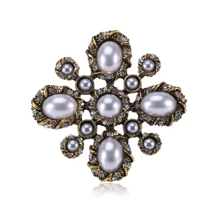 Vintage Baroque Cross Floral Brooch With Faux Artificial Pearls And Rhinestones Antique Gold Plated Elegant Breastpin For Women Jewelry