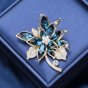 Elegant Copper Zirconia Flower Brooch For Women Gold Plated Blue Crystal Floral Corsage High-End Clothing Accessories Jewelry Gift