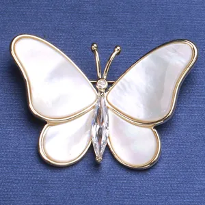 Elegant Gold Plated Copper Butterfly Brooch Featuring Natural Mother Of Artificial Pearl And Zircon For Women Wedding Party Jewelry Accessories