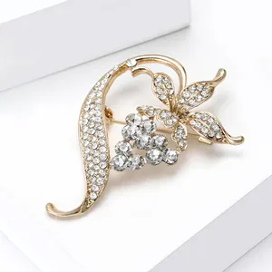 Élégante broche en alliage doré avec strass scintillants et motif de fleurs de vigne