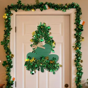 Suspension de porte trèfle en bois St Patrick avec guirlande verte et nœud en toile