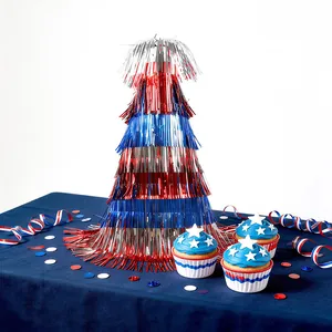 Détails de fontaine de table tricolore et décorations étoiles pour la fête d'Indépendance