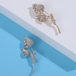 Élégantes broches tulipe en finition or et argent avec strass brillants pour femmes