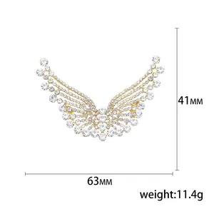 Broches ailes en cristal étincelant avec finition dorée de 63 mm x 41 mm environ