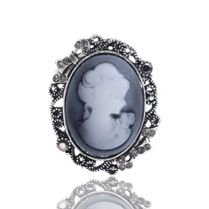Vintage Victorian Lady Portrait Cameo Brooch Alloy Hollow Out Pin With Rhinestones For Women Wedding Party Elegant Jewelry