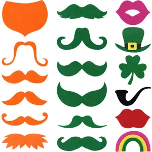 Set 18 pezzi accessori San Patrizio con barbe di feltro, cappelli e decori trifoglio