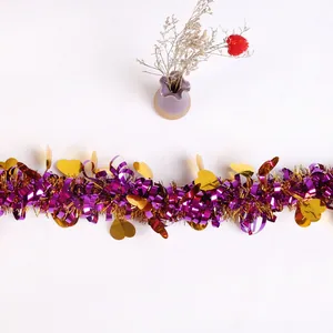 Guirlande à paillettes en cœur pour décoration de mariage en violet et doré brillant