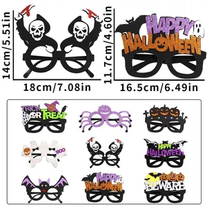 Vista detallada de gafas de fieltro para Halloween con diseños de calabaza y murciélago