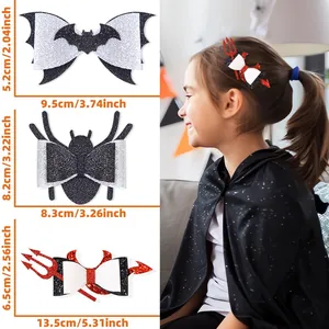 Set di fermagli per capelli Halloween con corna da diavolo e ali di pipistrello glitterate