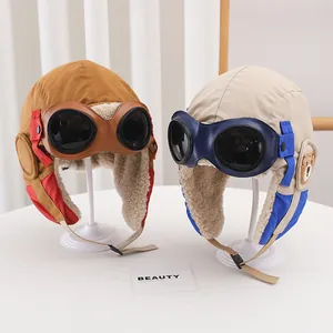 Kinder Pilotenmütze mit Fliegerbrille und warmem Fleece-Futter für den Winterkomfort