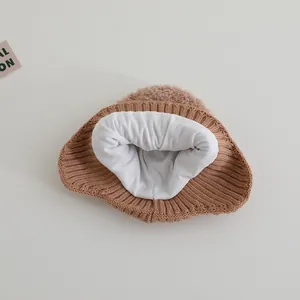 Winter-Strickmütze für Kinder mit Ohrenklappen und weichem Baumwollfutter innen
