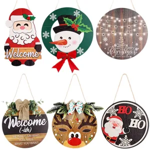 Lot de 6 suspensions de Noël en bois avec motifs Père Noël, bonhomme de neige et élan