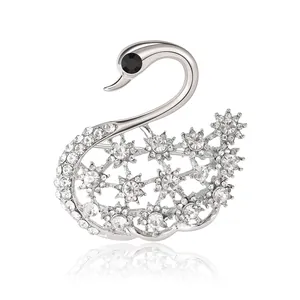 Broche cygne élégante en alliage d'argent avec strass en cristal étincelants