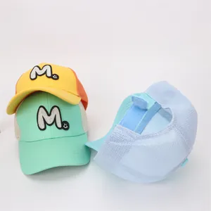 Kids breathable mesh baseball cap with M letter patch and adjustable strap back