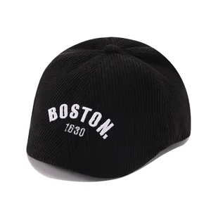 Gorra retro de pana negra para niños con bordado blanco de Boston 1630 de estilo vintage