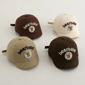 Berretto da Baseball per Bambini con Patch Orso Cartone Animato Ricamo Cappello da Sole in Cotone Regolabile per Neonati Maschi Femmine