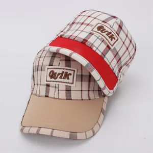 Casquette de baseball à carreaux pour enfants avec patch Qwik et visière contrastée
