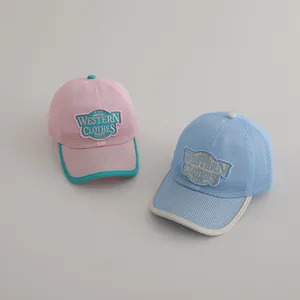 Casquettes de baseball en mesh pour enfants avec broderie pour activités d'été