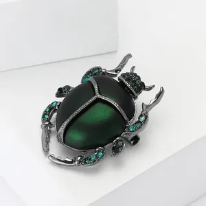Eleganter grüner Emaille Käfer Brosche Pin mit Kristallen für Anzüge und kreative Accessoires
