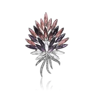 Broche torche en cristal avec pierres marquises roses et violettes sur alliage argenté