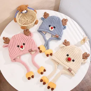 Bonnets en tricot pour enfants avec bois de cerf et protège-oreilles en trois coloris
