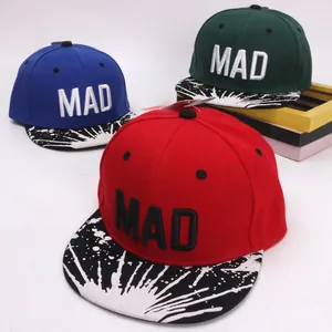 Casquette de Baseball Hip Hop pour Enfants Bord Plat Broderie Lettre MAD Motif Éclaboussures Chapeau Snapback Réglable pour Garçons Filles