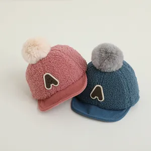 Casquettes de baseball d'hiver pour bébés avec pompon et lettre A roses et bleues