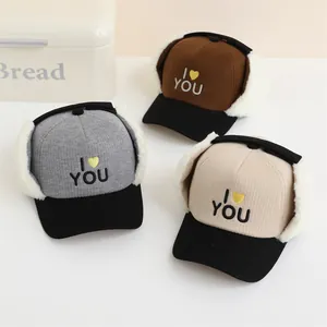 Gorras de béisbol de invierno para niños con orejeras y bordado I LOVE YOU