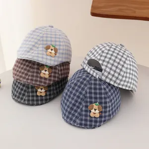 Linda Boina de Cuadros de Dibujos Animados para Bebés Niños Niñas Gorra de Mezcla de Algodón Con Parche de Cachorro Oso 3D Protección Solar