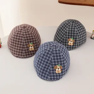 Boinas de cuadros para niños con parche de perro lindo en colores marrón, azul y gris