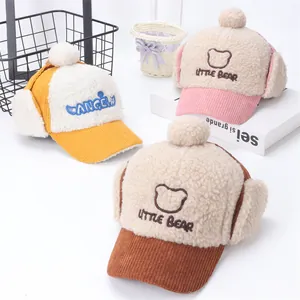 Gorro de Invierno para Niños de Vellón Sherpa y Pana Con Orejeras Oso de Dibujos Animados Pompon Cálida Gorra Lei Feng para Niños
